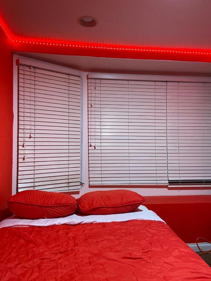 Huntington Beach House Bed & Breakfast Екстериор снимка